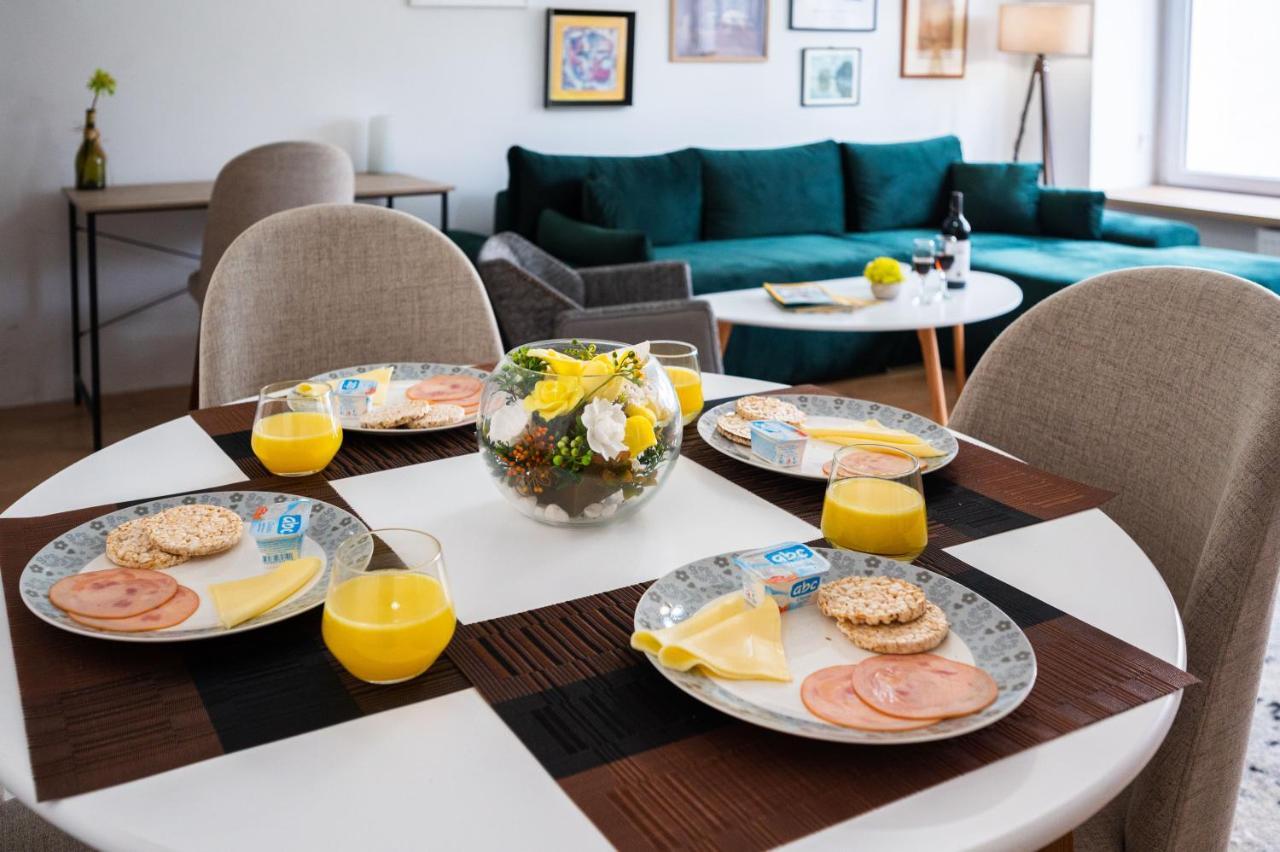 Spacious And Bright 2Bdr Apartment In The Old Town サラエヴォ エクステリア 写真