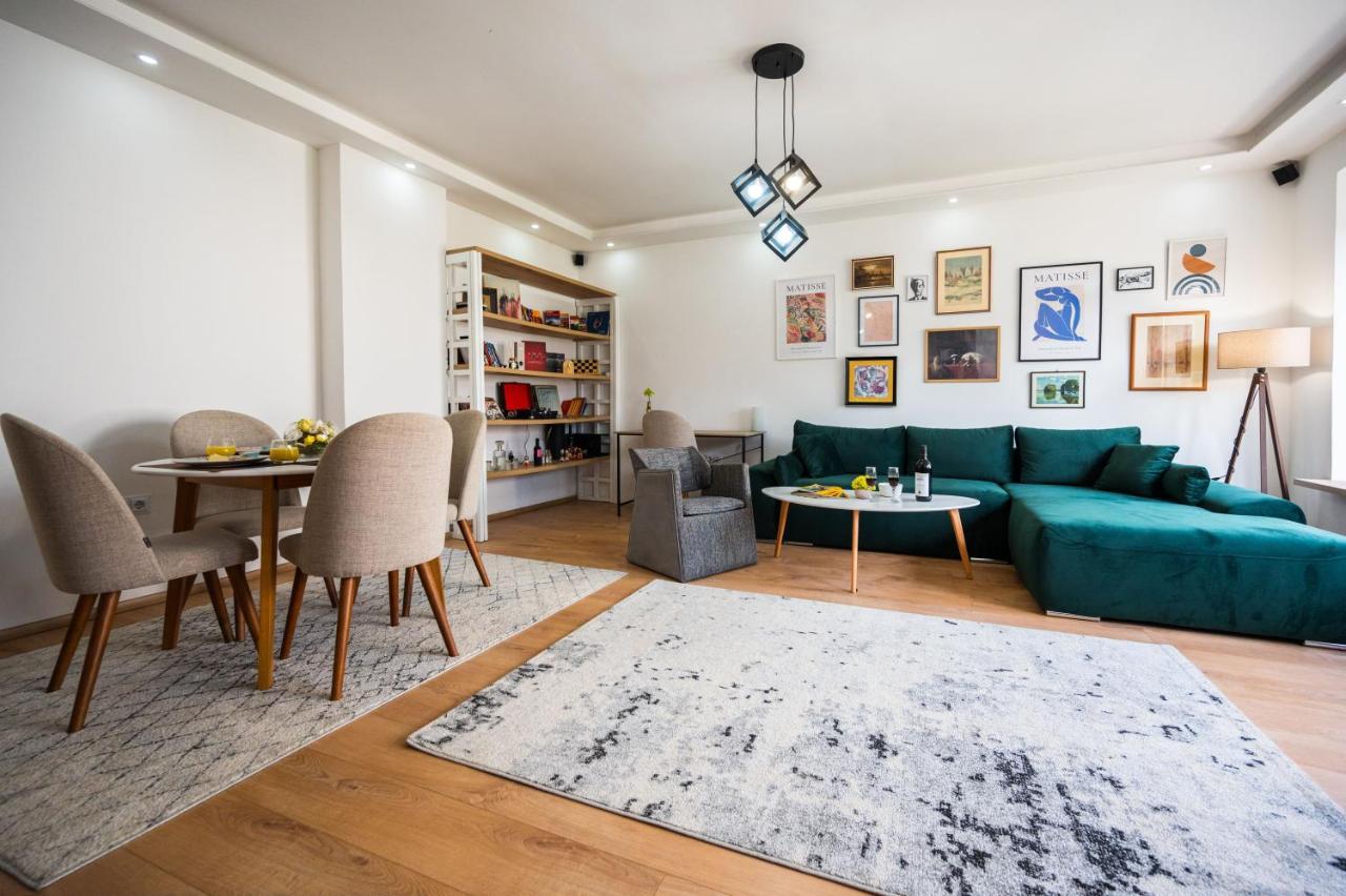 Spacious And Bright 2Bdr Apartment In The Old Town サラエヴォ エクステリア 写真
