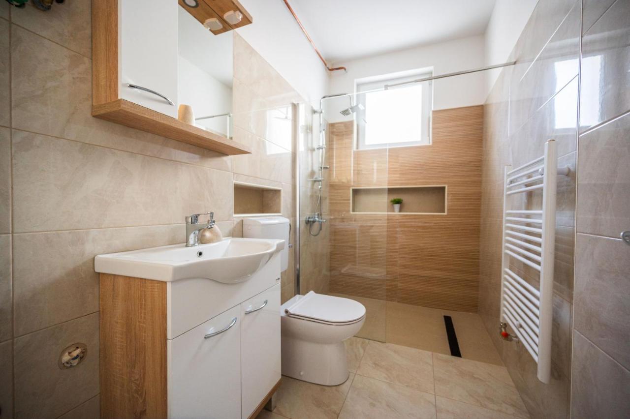 Spacious And Bright 2Bdr Apartment In The Old Town サラエヴォ エクステリア 写真