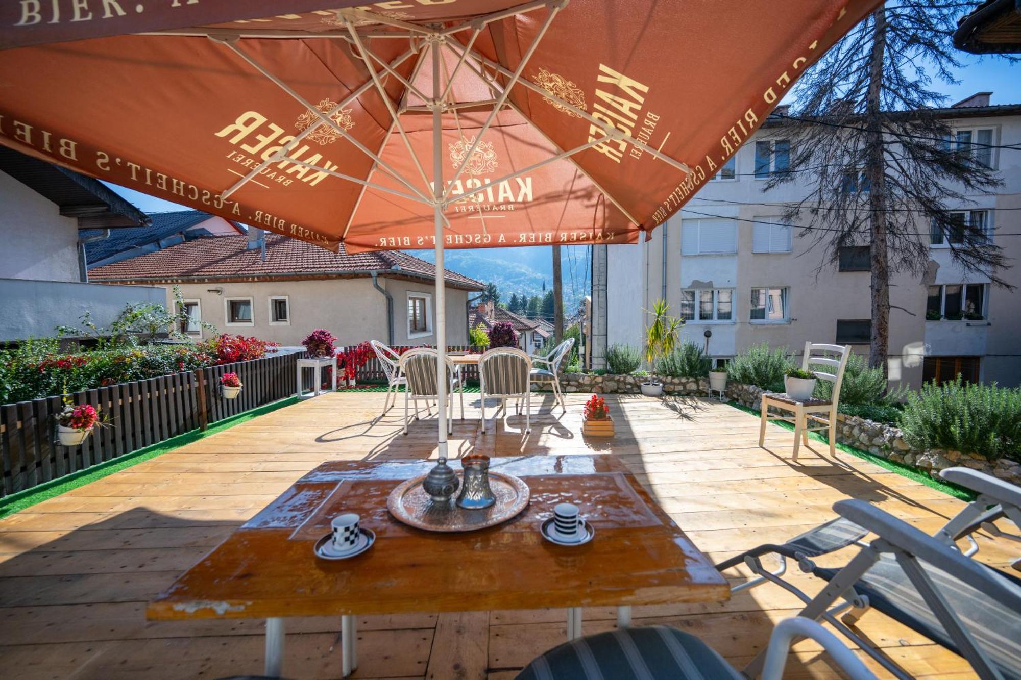 Spacious And Bright 2Bdr Apartment In The Old Town サラエヴォ エクステリア 写真