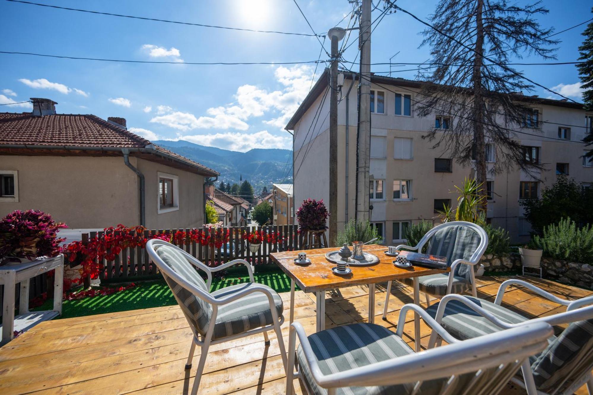 Spacious And Bright 2Bdr Apartment In The Old Town サラエヴォ エクステリア 写真
